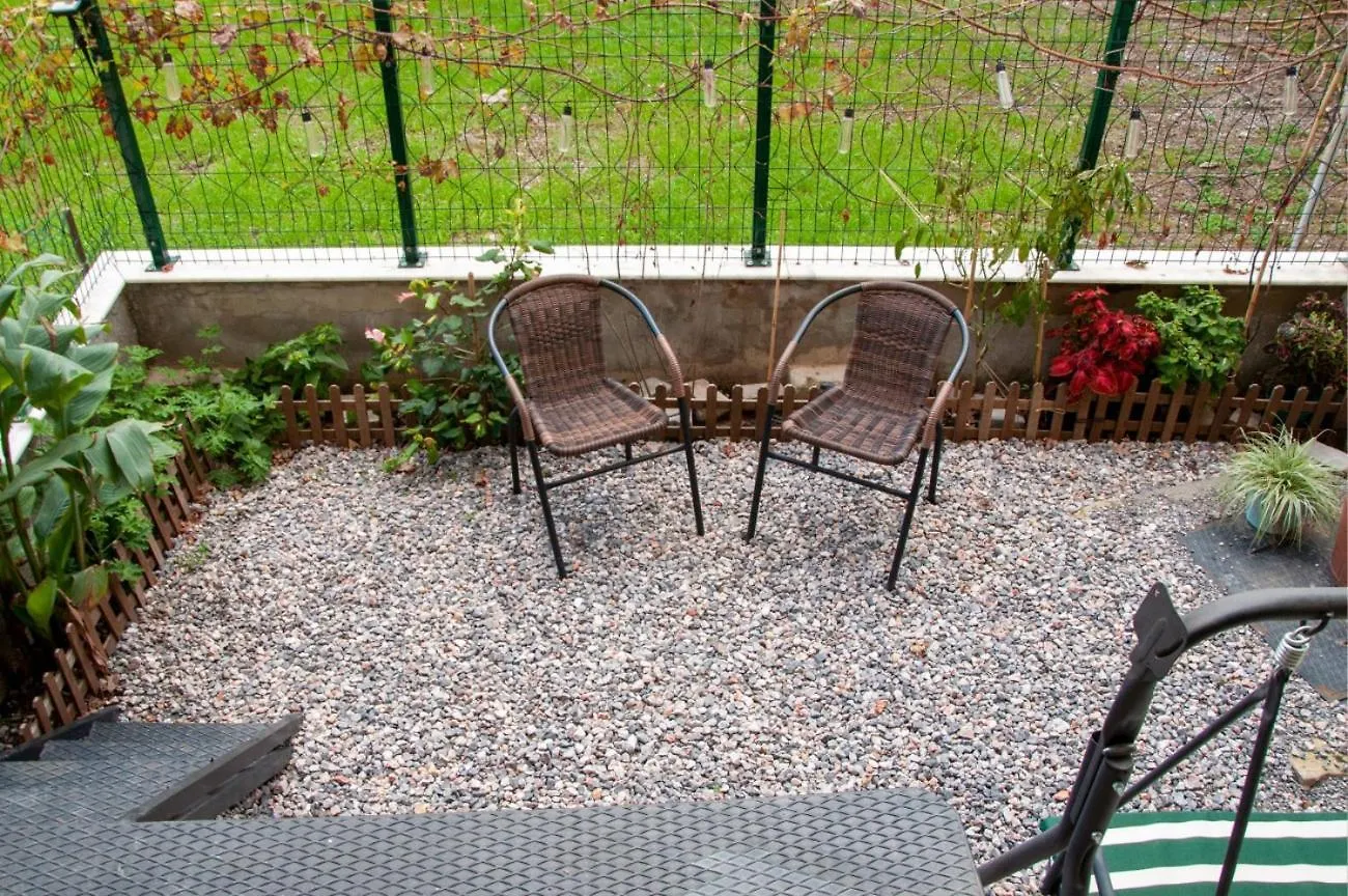 Lovely And Comfy Flat Near Sea In Karsiyaka Izmir Apartment